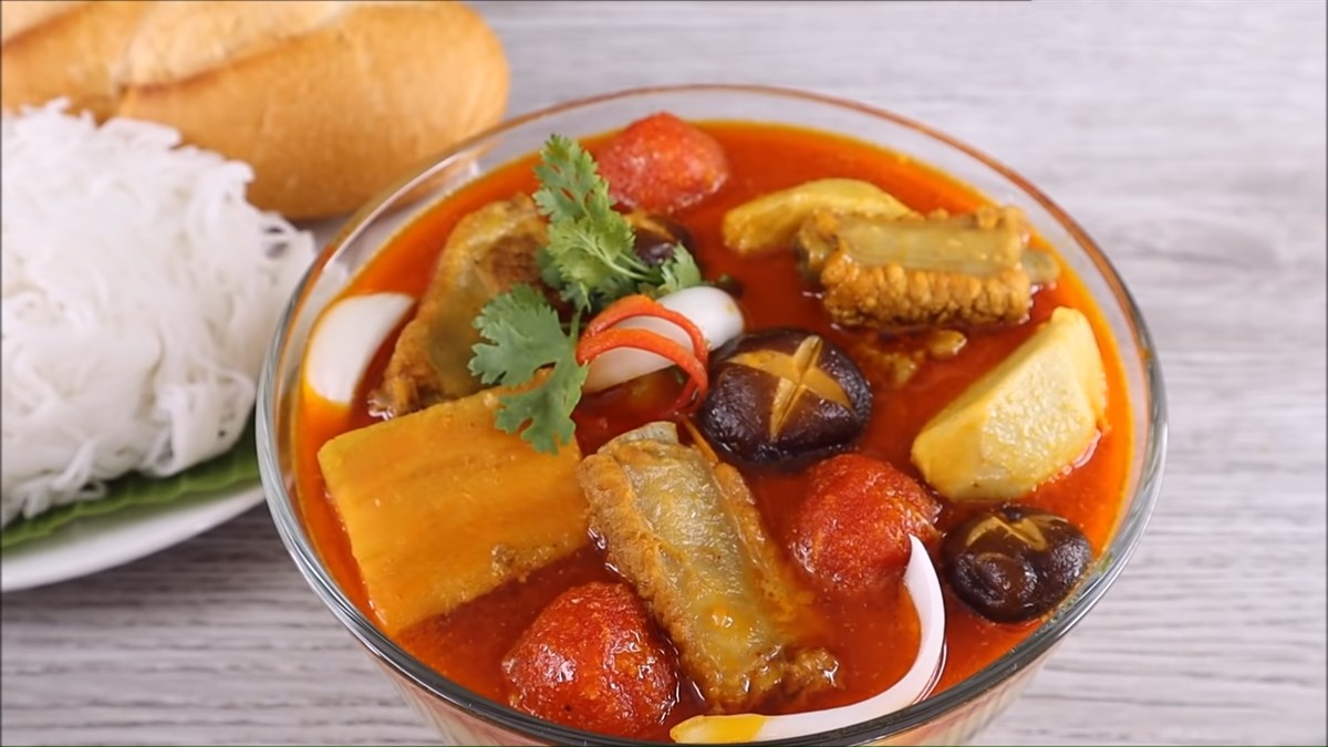 Cà ri sườn heo