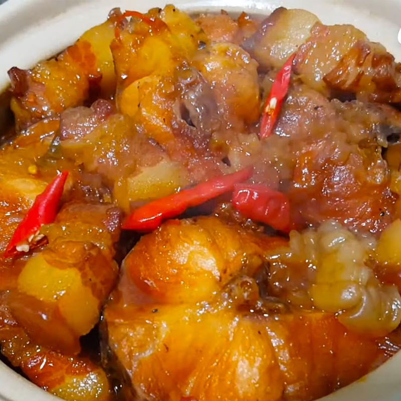 Bước 4 Thành phẩm Cá lóc kho thịt ba rọi nước dừa