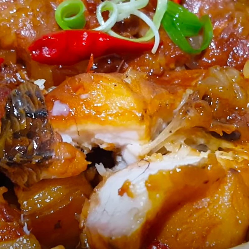 Bước 4 Thành phẩm Cá lóc kho thịt ba rọi nước dừa